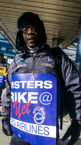 United Airlines Teamsters Picket