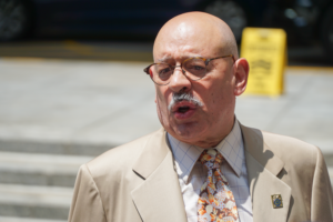Joint Council 16 President George Miranda rallies with Waldner's Teamsters
